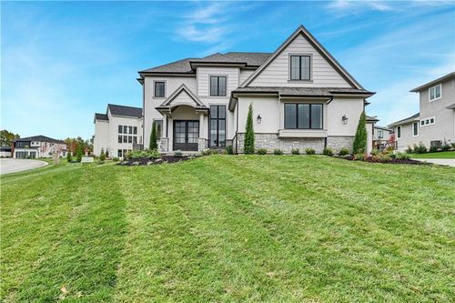 17021 King St, Overland Park, KS, 66221-6606 | Card Image