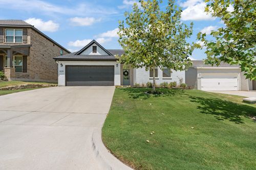 8228 Cheetah Path, Godley, TX, 76044-4137 | Card Image