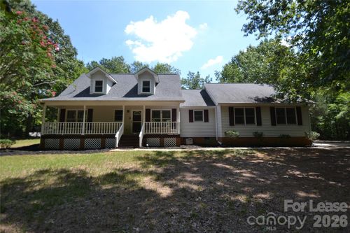 7015 Spruce Pine Trl, Waxhaw, NC, 28173-9415 | Card Image