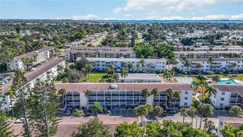 m37-2044 Canal Dr, BRADENTON, FL, 34207-4588 | Card Image