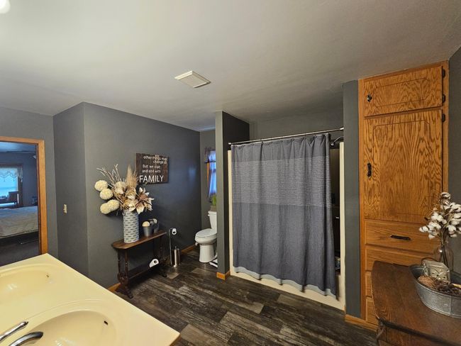 main level primary bath 1 | Image 27