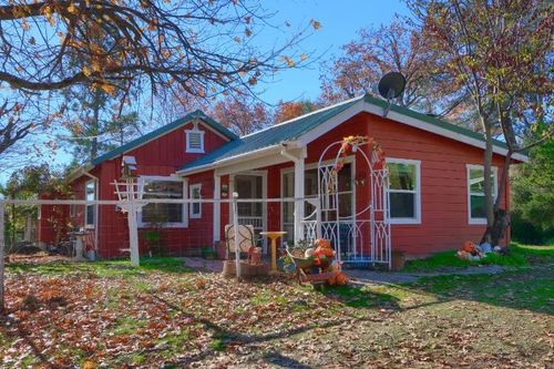 5201 Tip Top Rd, Mariposa, CA, 95338-9004 | Card Image