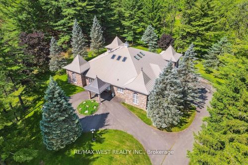 1630 Pelham St, Fonthill, ON, L0S1E3 | Card Image