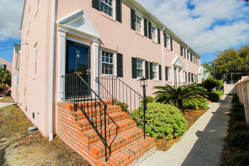 25 Ashley Ave, Charleston, SC, 29401-1804 | Card Image