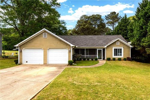 840 Lodgeview Dr, Bethlehem, GA, 30620-1729 | Card Image