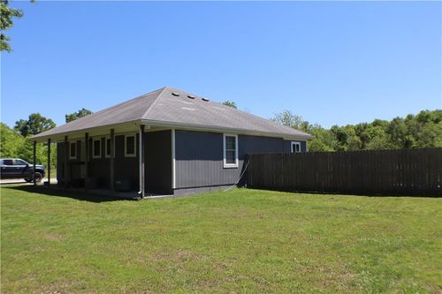 32301 E State Route B, Garden City, MO, 64747-8294 | Card Image
