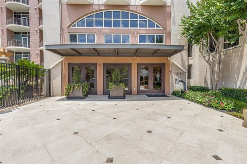 apt-202-1616 Fountain View Dr, Houston, TX, 77057-2514 | Card Image