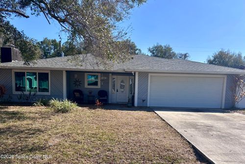 563 Karney Ave Ne, Palm Bay, FL, 32907-2664 | Card Image