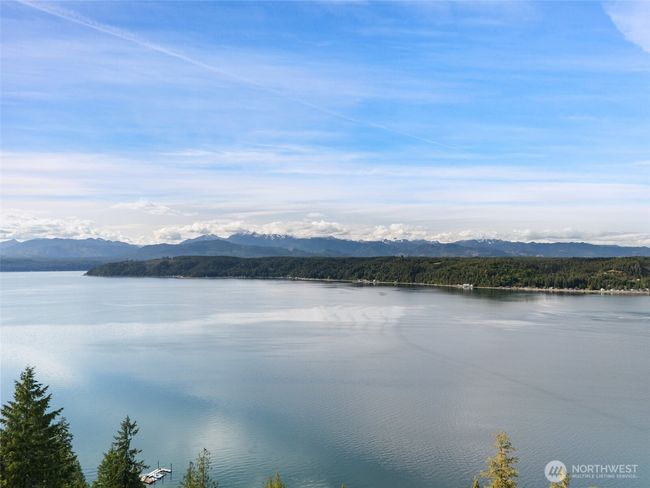 61 E Mount Ellinor Ct, House other with 2 bedrooms, 2 bathrooms and 2 parking in Union WA | Image 32