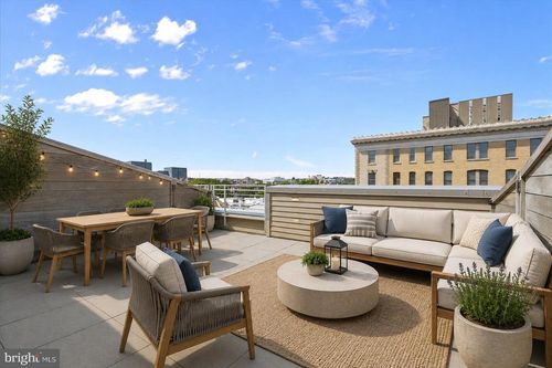 ph-1-1311 13th St Nw, WASHINGTON, DC, 20005-4547 | Card Image