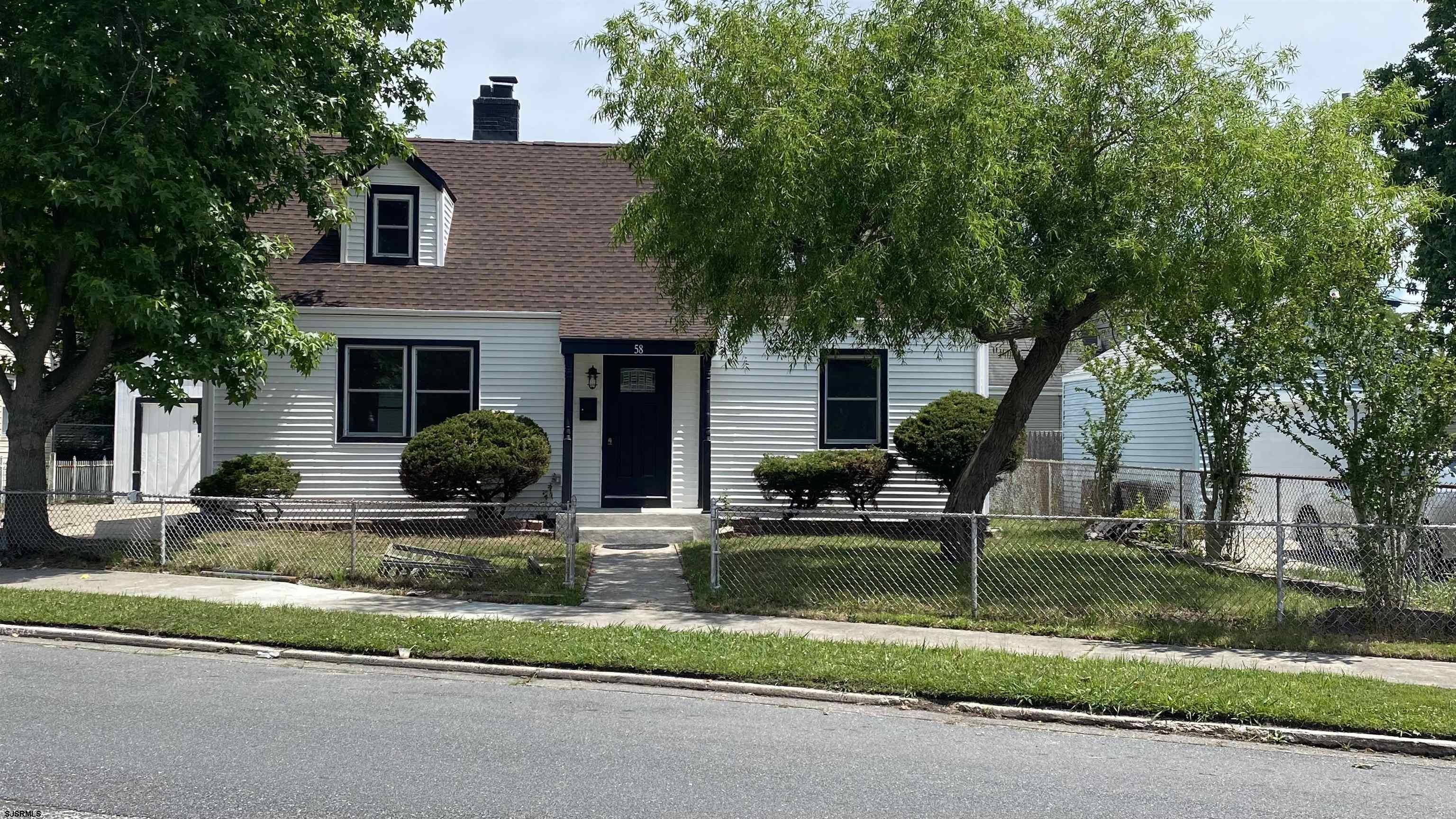 Wright St, Pleasantville, NJ 08232