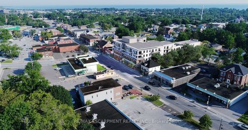 106-21 Main St E, Grimsby, ON, L3M1M7 | Card Image