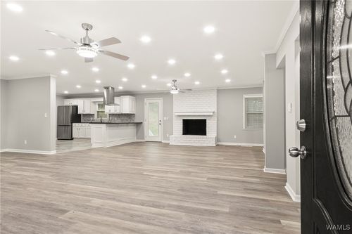 4320 Woodland Forrest Dr, Tuscaloosa, AL, 35405-5751 | Card Image