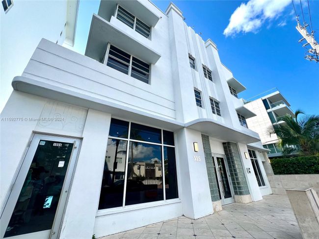 210 - 335 Ocean Dr, Condo with 1 bedrooms, 1 bathrooms and null parking in Miami Beach FL | Image 3