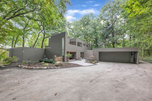 2175 N Lake Angelus Rd W, Lake Angelus, MI, 48326-1044 | Card Image