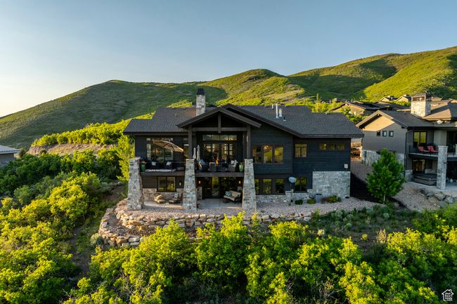 1136 E Black Hawk Way, House other with 4 bedrooms, 4 bathrooms and 3 parking in Hideout UT | Image 38