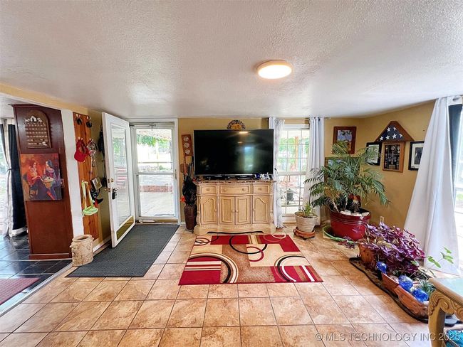 98224 S 4489 Rd, House other with 3 bedrooms, 2 bathrooms and null parking in Vian OK | Image 8