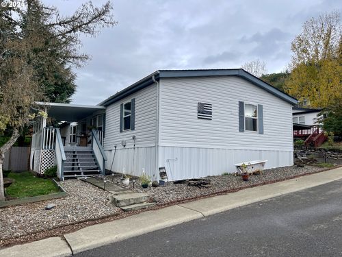 297 Olivia Ln, Roseburg, OR, 97470 | Card Image