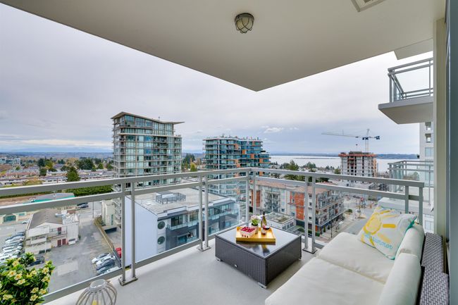 1106 - 1473 Johnston Road, Condo with 2 bedrooms, 2 bathrooms and 1 parking in White Rock BC | Image 26