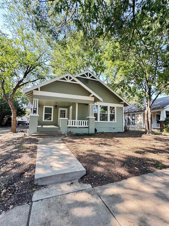 Cynisca St, Waxahachie, TX 75165