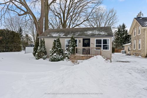 237 Huron Street W, South Huron, ON, N0M1S2 | Card Image