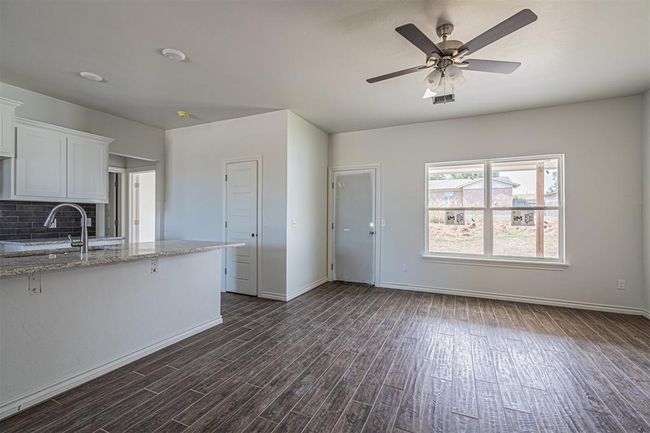 1403 Coffey Drive, House other with 4 bedrooms, 2 bathrooms and null parking in Perry OK | Image 5