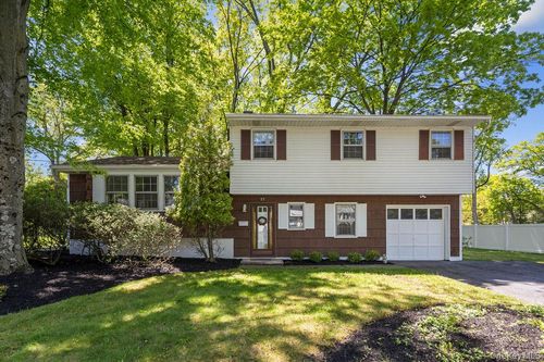 57 Gregory St, New City, NY, 10956-3645 | Card Image