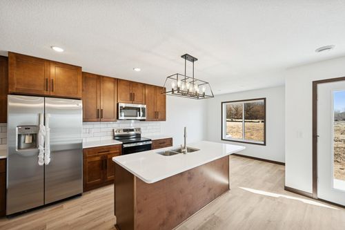 18064 Walnut Cir, Big Lake, MN, 55309-1300 | Card Image