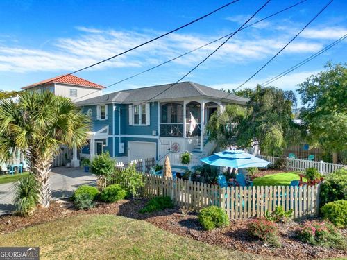 1102 Lovell Ave, Tybee Island, GA, 31328-9506 | Card Image