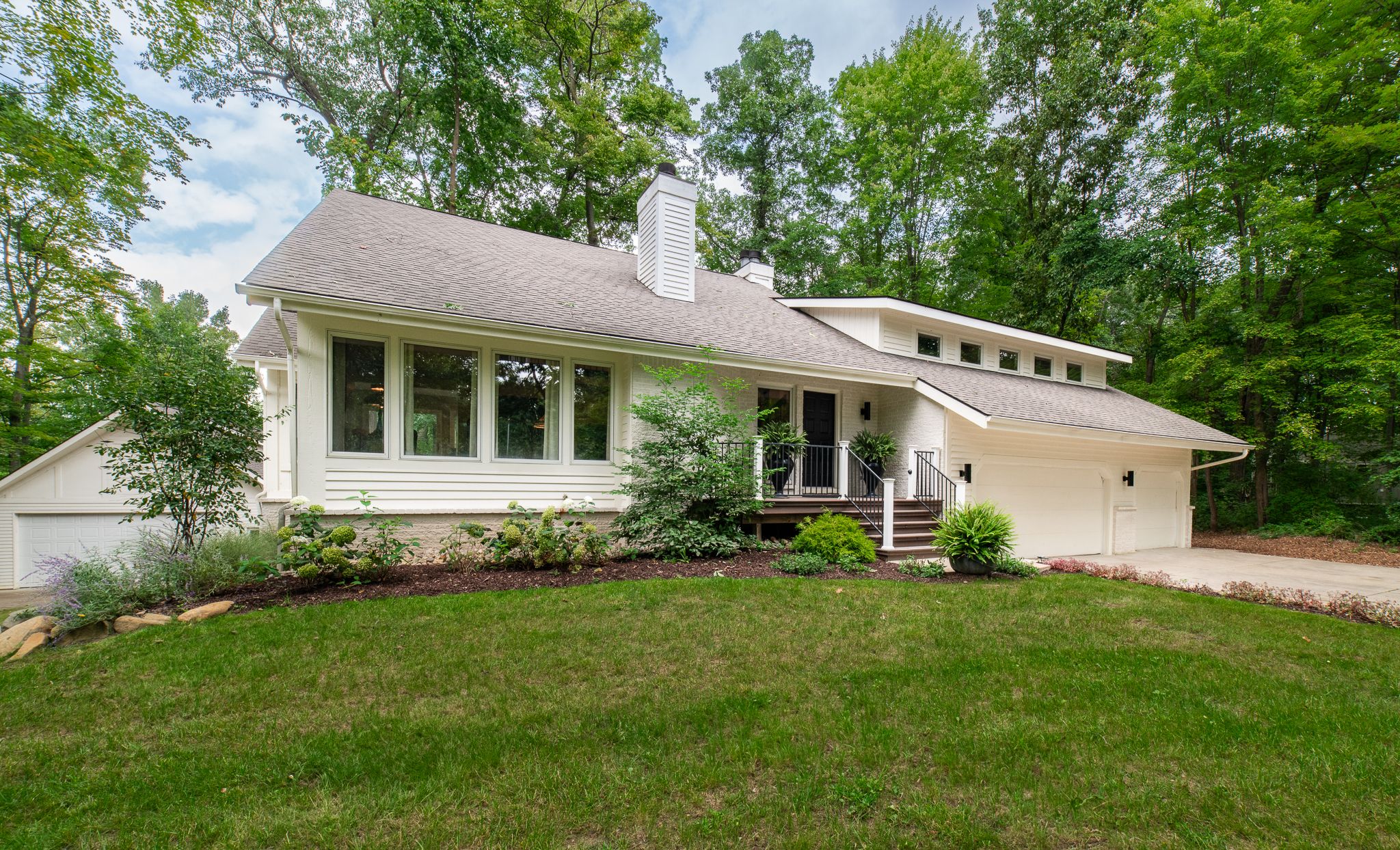 Audubon Dr, White Lake, MI 48383