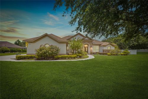 748 Mills Estate Pl, CHULUOTA, FL, 32766-5600 | Card Image
