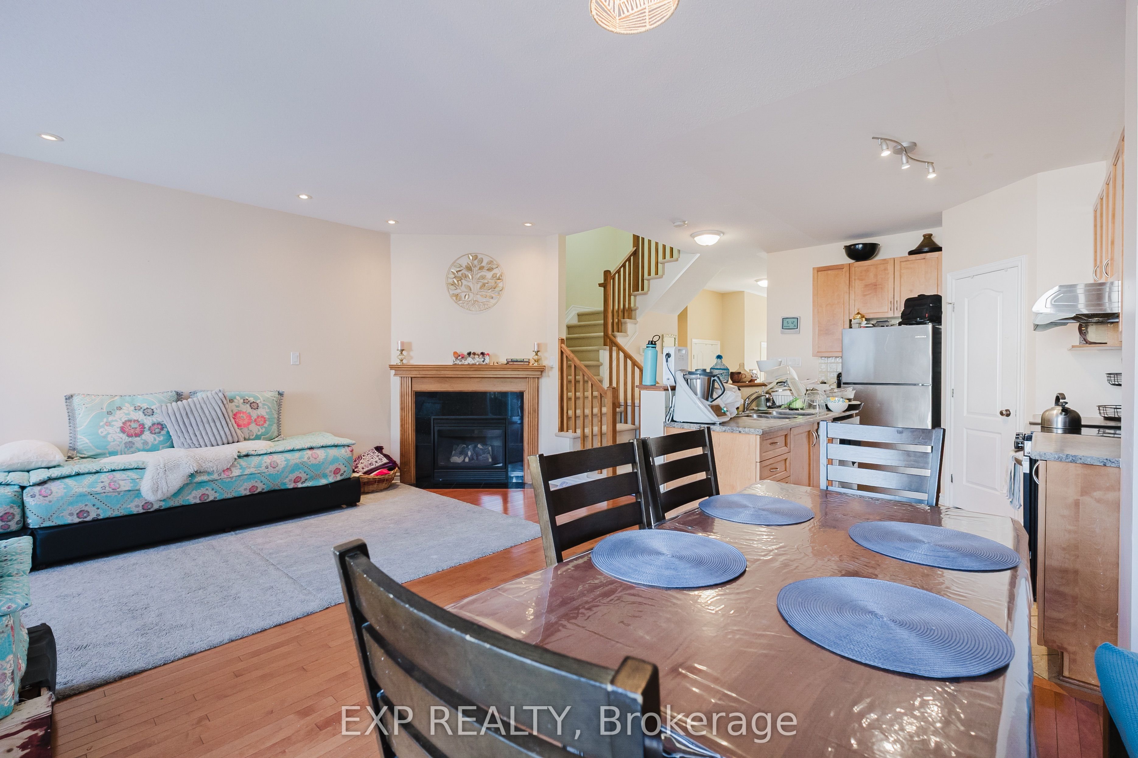 Residential Lease in Barrhaven 5