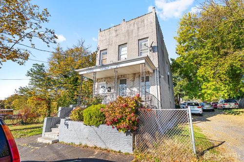 397 Rector St, Perth Amboy, NJ, 08861-4224 | Card Image