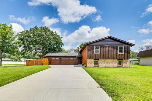 14700 Dory Ct, Apple Valley, MN, 55124-7750 | Card Image