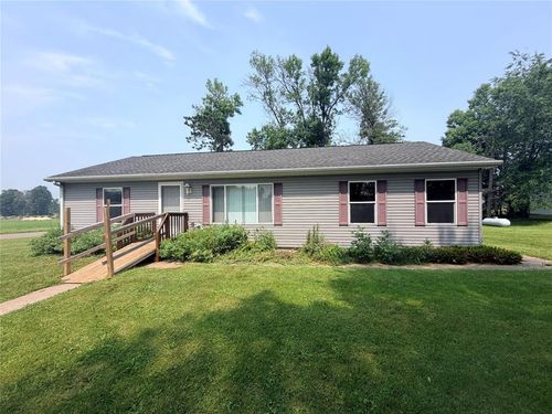 25239 90th St, New Auburn, WI, 54757-8090 | Card Image