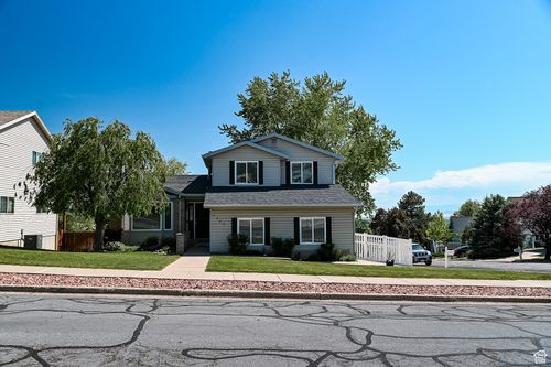 2156 E 3000 N, Layton, UT, 84040-7153 | Card Image