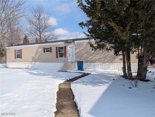 235 Chaucer Ct, Elyria, OH, 44035-4789 | Card Image