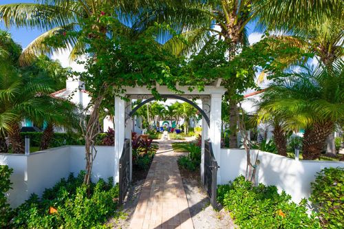 valencia-3-110 Marine Way, Delray Beach, FL, 33483 | Card Image
