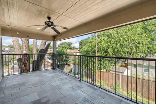 3818 W 7th St, Fort Worth, TX, 76107-2568 | Card Image