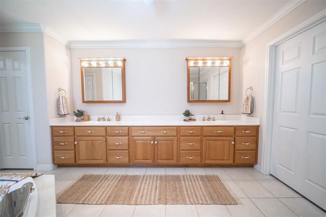 Ensuite | Image 14