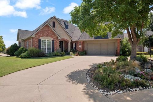 903 S West Oaks, Stillwater, OK, 74074 | Card Image