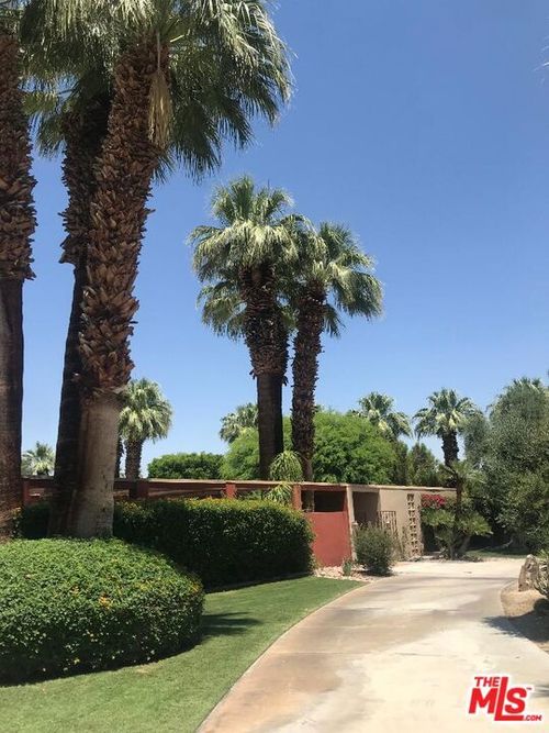 74550 Old Prospector Trl, Palm Desert, CA, 92260-5617 | Card Image