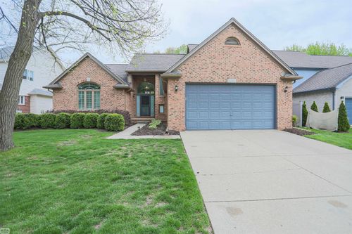6740 Redford Cir, Troy, MI, 48085-1270 | Card Image