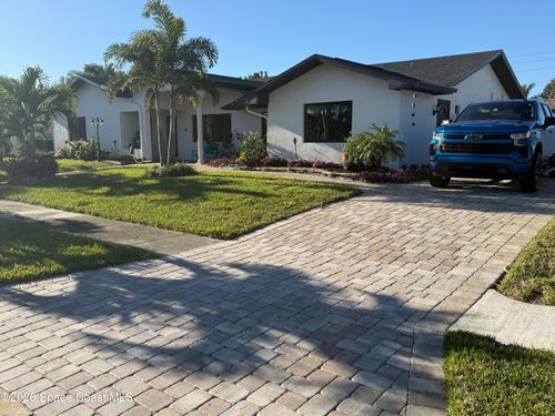 1908 Cedar Ln, Melbourne Beach, FL, 32951-2702 | Card Image
