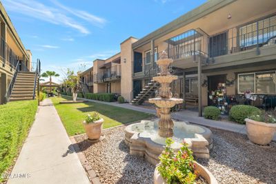 216 - 2228 E Campbell Avenue, Condo with 2 bedrooms, 2 bathrooms and null parking in Phoenix AZ | Image 2