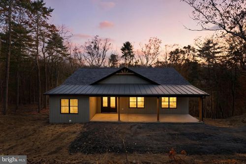 125 Crab Apple Rd, MOUNT JACKSON, VA, 22842-8445 | Card Image