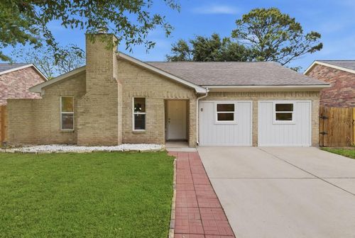 6718 Deer Ridge Ln, Houston, TX, 77086-2108 | Card Image