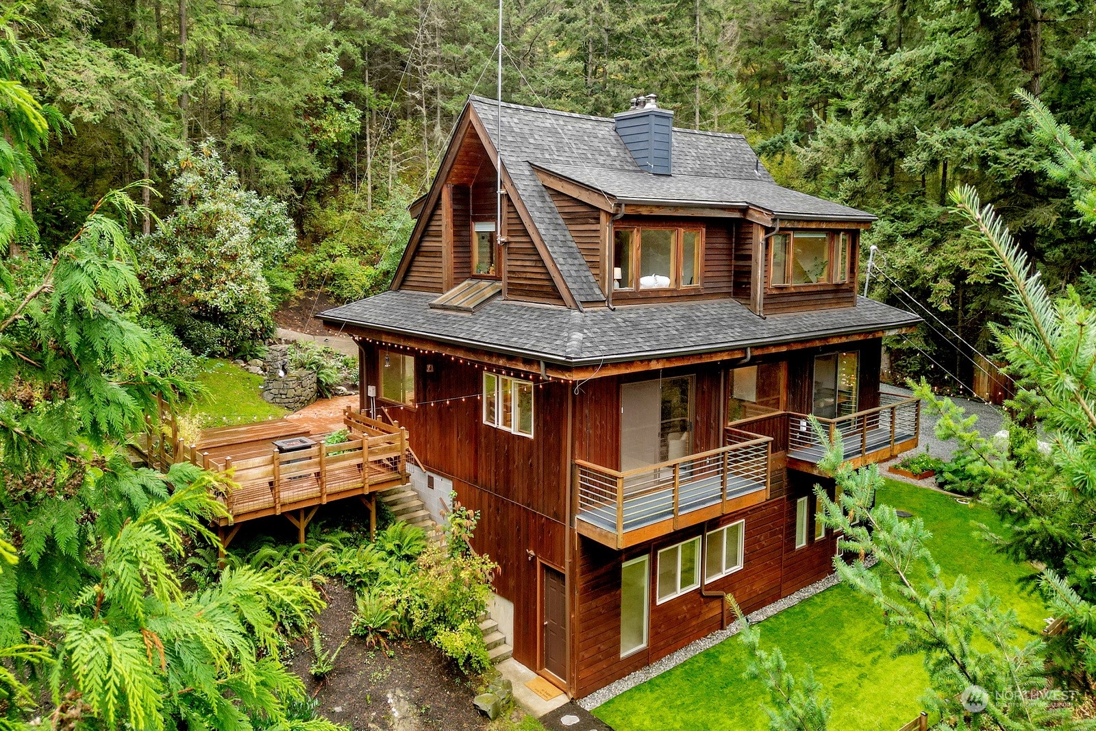 Jamison St, Lummi Island, WA 98262
