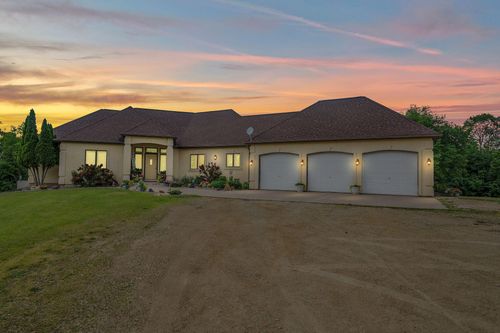 933 Quarry Road, Kinnickinnic Twp, WI, 54022 | Card Image