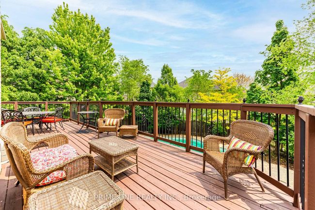 19 Ridgestone Dr, House other with 6 bedrooms, 5 bathrooms and 6 parking in Richmond Hill ON | Image 44